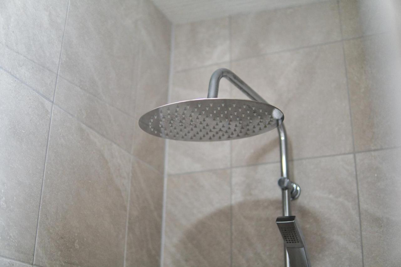 St Weonards Bed & Breakfast Paignton Bagian luar foto